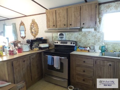 1240 E Business 83 unit 56, Pharr, TX 78577 - photo 4