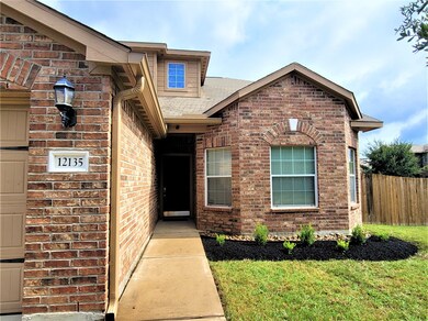 12135 Estelle Ln, Pinehurst, TX 77362 - photo 2