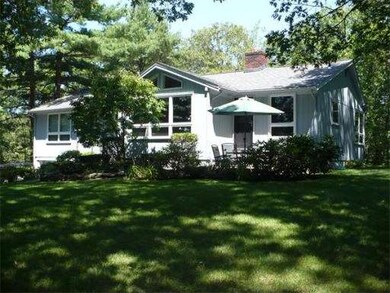 94 Mayfair Dr, Westwood, MA 02090 - photo 2