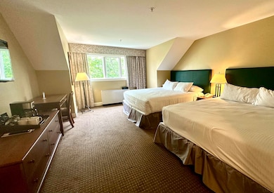 Bedroom with two king size beds