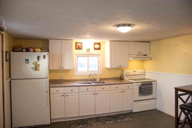 41 Crescent St, Biddeford, ME 04005 - photo 4