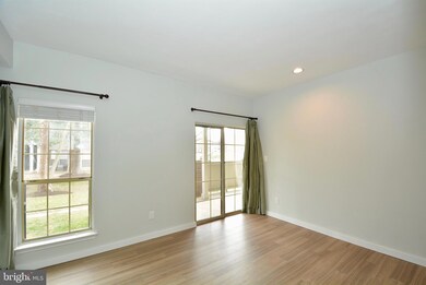 12150 Penderview Terrace unit 1307, Fairfax, VA 22033 - photo 7