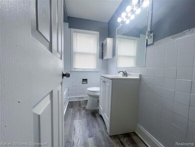 18260 Fielding St, Detroit, MI 48219 - photo 5