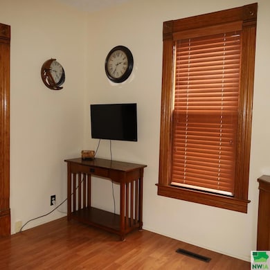 410 S Union St, Rock Rapids, IA 51246 - photo 7