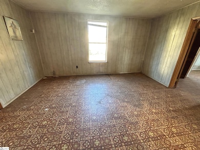 2 P St, Anderson, SC 29625 - photo 5