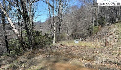 B12, B13 Benjamin Dr, Boone, NC 28607 - photo 3