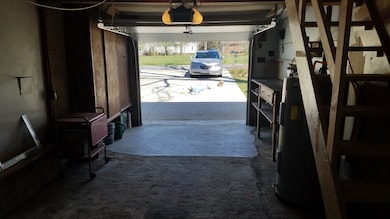 1504 Rogers Cir, Manchester, TN 37355 - photo 4