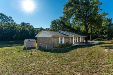 4-web-or-mls-1002 Anderson St Exterior-4