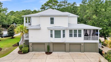 4 Bay Garage