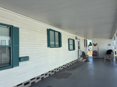 29081 US HWY 19N Lot 186 Palm, Clearwater, FL 33761 - photo 2