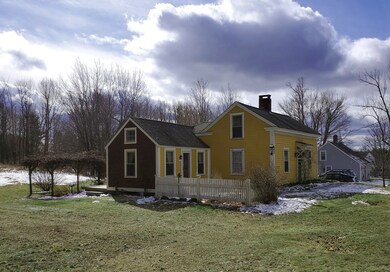 16 Maple St, Paxton, MA 01612 - photo 5