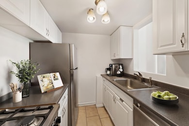 The Cast Iron Building unit 503, New York, NY 10003 - photo 4