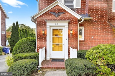 216 Jefferson Blvd, Reading, PA 19609 - photo 2