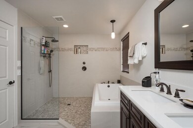 013_Master Bath