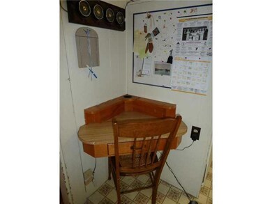 Kitchen. Message area