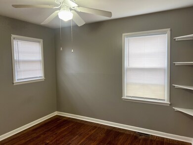 1045 Fairfield Pike, Shelbyville, TN 37160 - photo 6