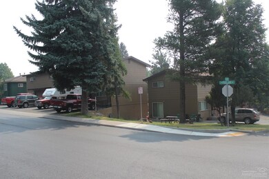 1528 NW 10th St, Bend, OR 97701 - photo 3