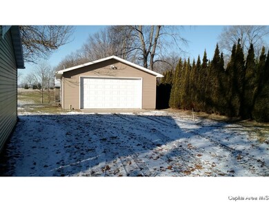 1844 Knox Road 100 E, Galesburg, IL 61401 - photo 3