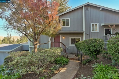 5450 Kirkwood Dr unit B2, Concord, CA 94521 - photo 2