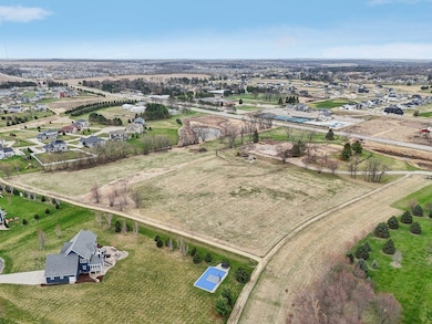 7672 W Mineral Point Rd, Verona, WI 53593 - photo 2