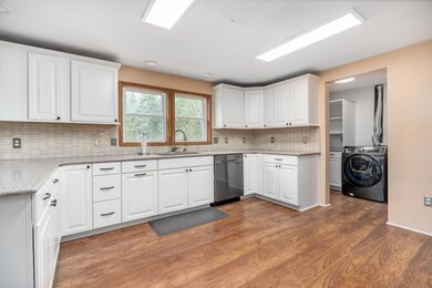 337 5th St, Plainwell, MI 49080 - photo 6