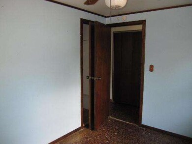 104 Pecos Cir, Carpentersville, IL 60110 - photo 6