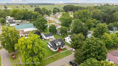 41-207-W-Fulton-St-Perrinton-MI-48871-Wi