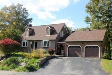 10 Collier Cir, Spencer, MA 01562 - photo 2