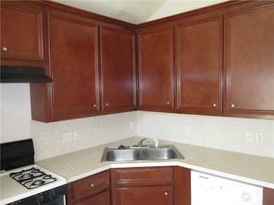 306 Fairway Dr unit A, Bryan, TX 77801 - photo 3