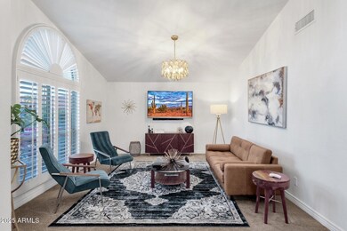 13-web-or-mls-10484-e-mission-ln
