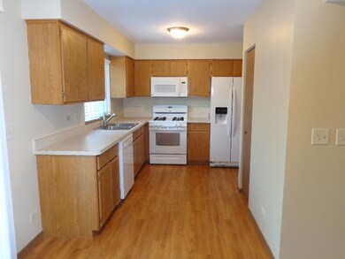 1404 Keele Dr, Carpentersville, IL 60110 - photo 5