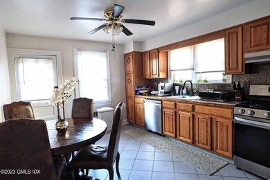 64 Weaver St unit 1, Greenwich, CT 06831 - photo 3