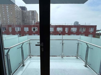 136-80 41st Ave unit 7D, Flushing, NY 11355 - photo 6