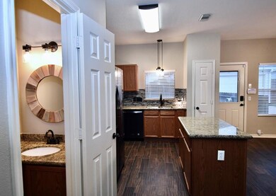 9710 Coyote Creek Dr, Houston, TX 77095 - photo 2