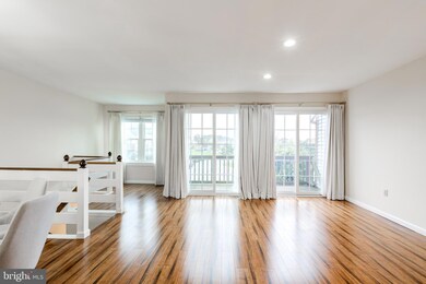 421 Wendover Dr unit 126-B, Eagleville, PA 19403 - photo 2