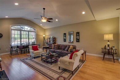 231 Landis Ct unit 14, Asheboro, NC 27203 - photo 6