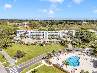 3003 Lyndhurst H, Deerfield Beach, FL 33442 - photo 3