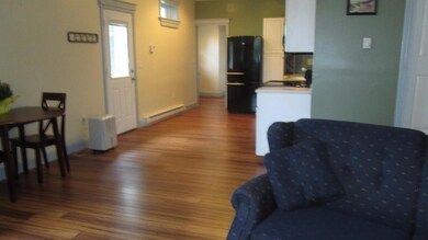 Living room to Kitchen