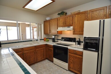 6 Kitchen 1