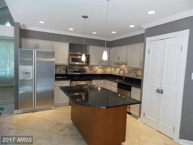 9325 Raintree Rd, Burke, VA 22015 - photo 7