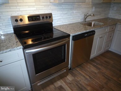 28-5 Wister Way, Reading, PA 19606 - photo 7