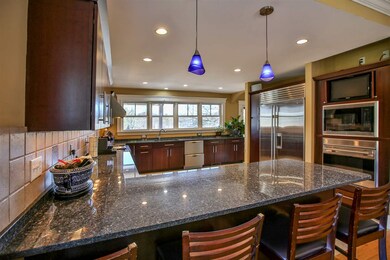 7 Shaw Rd, Portsmouth, NH 03801 - photo 5