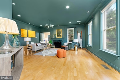 1445 Mayhurst Blvd, McLean, VA 22102 - photo 7