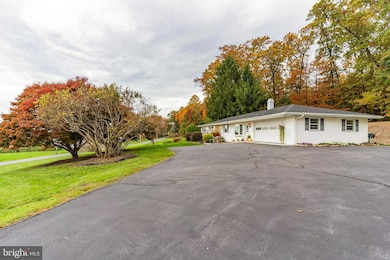 1927 Reservoir Rd, Honey Brook, PA 19344 - photo 3