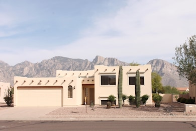 Santa Fe House front