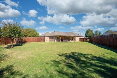 501 Haymeadow Dr, Wylie, TX 75098 - photo 4