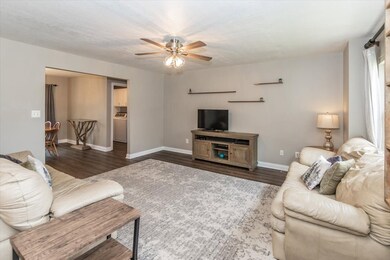 2202 Sumpter Trail, Columbus, IN 47203 - photo 4