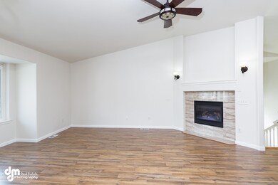 7129 Fairweather Park Loop