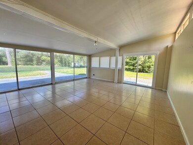 2421 Cherry Laurel Ln, Albany, GA 31705 - photo 3