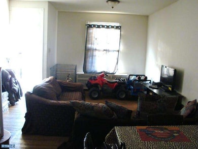 1335 S Taylor St, Philadelphia, PA 19146 - photo 4